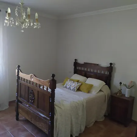 O Abeiro De Buscalte * Roupar